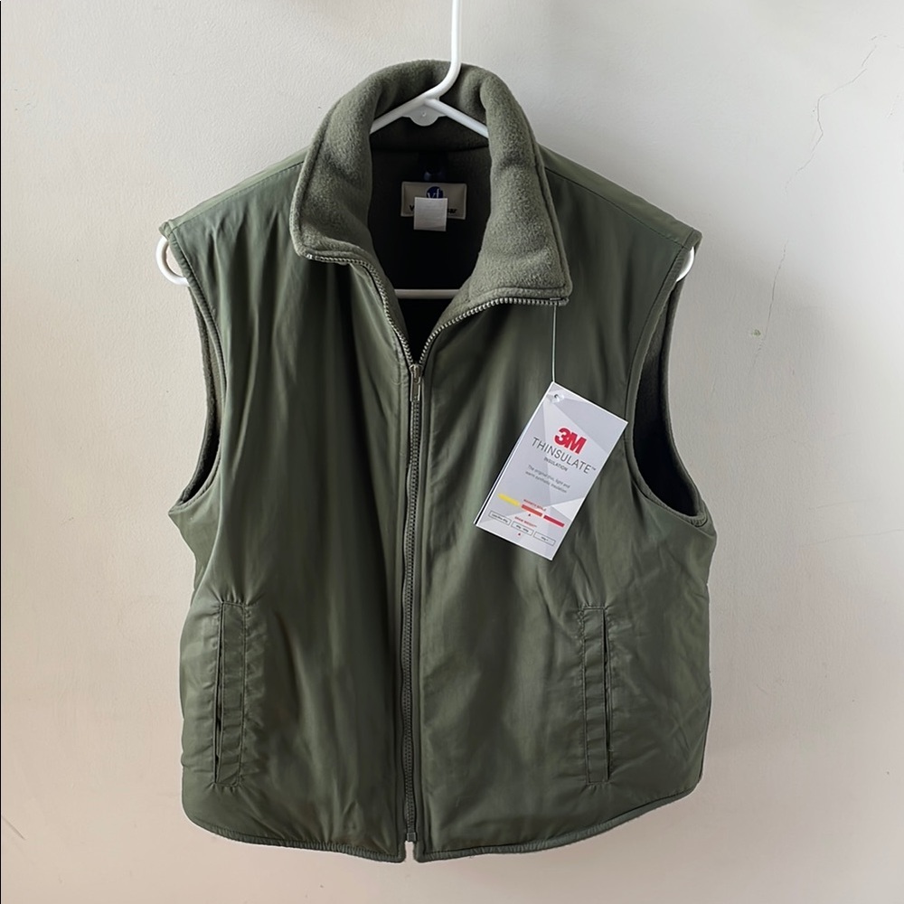 Women’s VF Imagewear 3M thinsulate warm Olive Green Vest NWT M